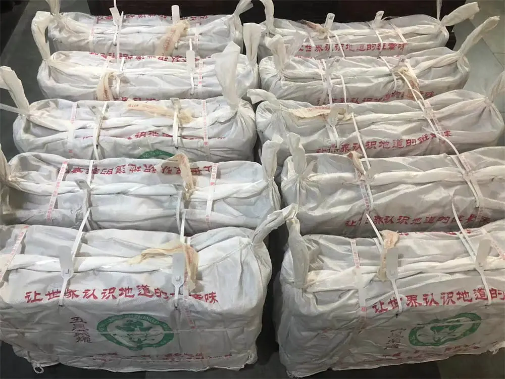 盐城回收今大福普洱茶2019年生茶熟茶